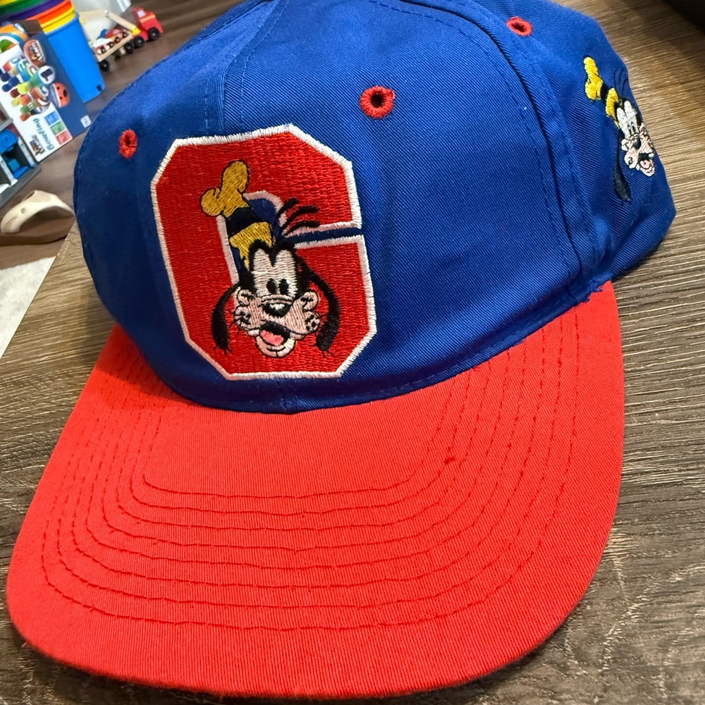 Vintage Mickey Unlimited Goofy "G" Snapback